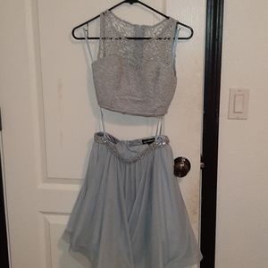 Formal / Semi - Formal Dress